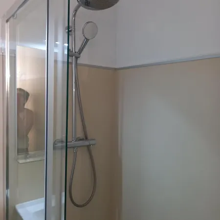 Appartement Grand Climatise 150 M De La Menton