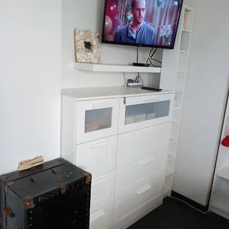 Appartement Grand Climatise 150 M De La