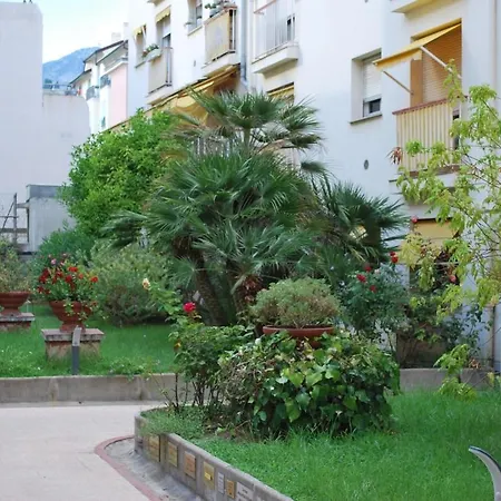 Appartement Grand Climatise 150 M De La